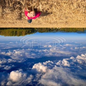 upside_down_earth_sjpg10455